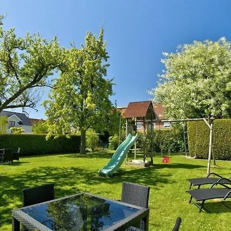 Haus Sorgenfrei No 9 * Lübeck