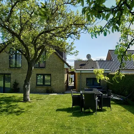 Haus Sorgenfrei No 9 Lübeck